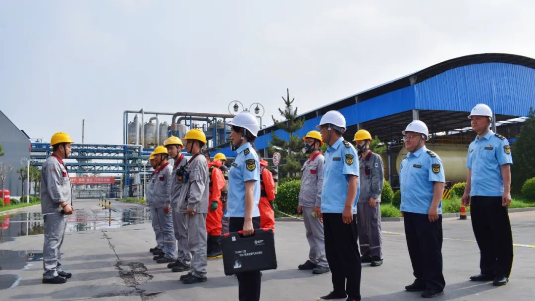演“真”练“实”，开云中国集团开展氯甲烷泄漏事故应急演练